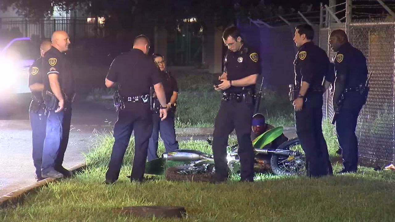 050217-ewn-dirt-bike-chase-humble-vid